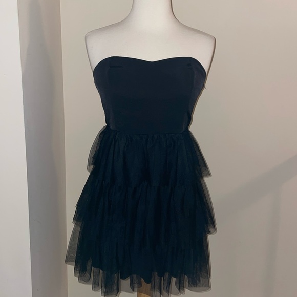 Kimchi Blue. Strapless black dress size small. - Picture 1 of 9
